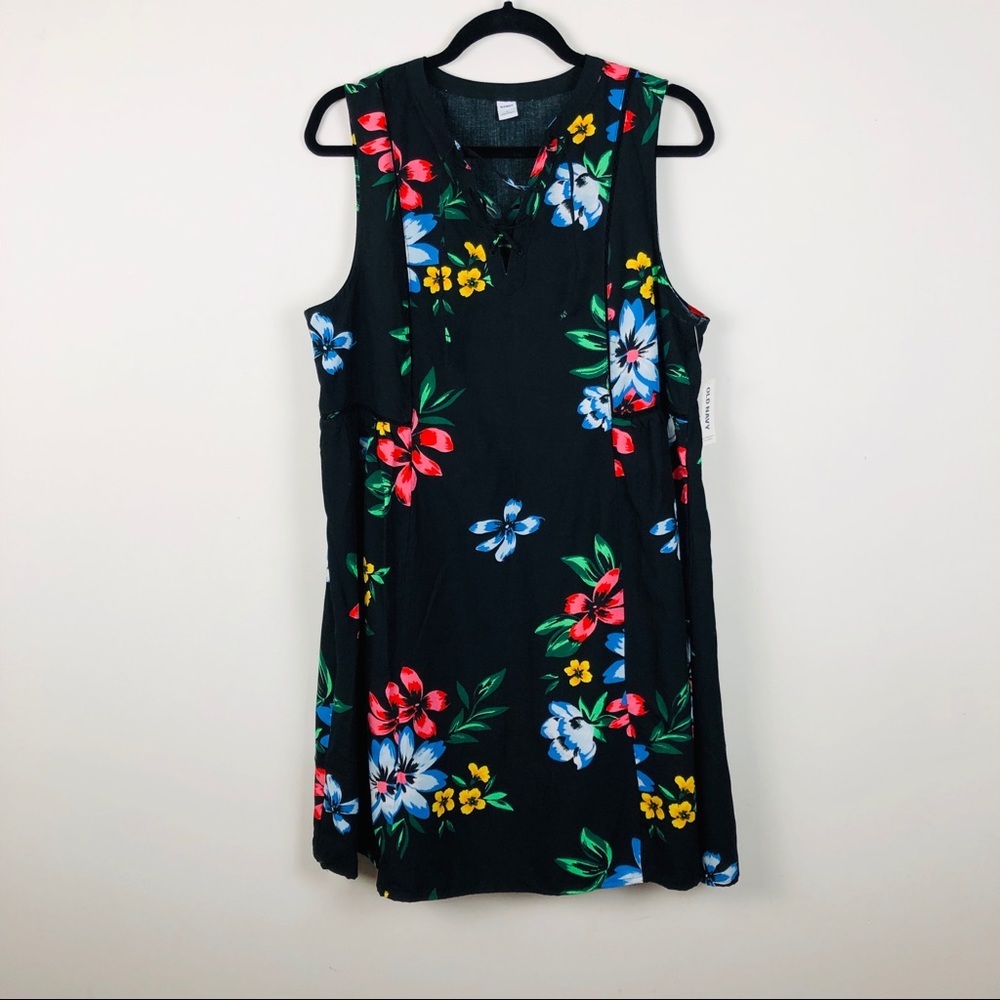 Sold!!! Old Navy Floral Dress